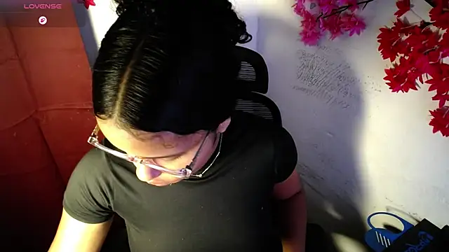Snapshot of chleo_rosse chatting on 07-28-26, 08:52 chleo rosse online show from 07-28-26, 08:52