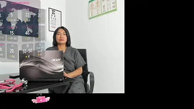 Snapshot of Nanku_Na chatting on 12-17-25, 01:39 Nanku Na online show from 12-17-25, 01:39