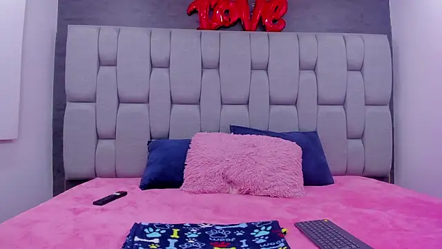 Sarita Ass online show from 04-22-26, 03:20