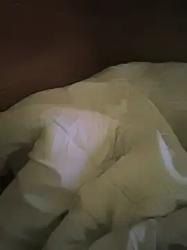 00x0x00 online show from 04-26-26, 05:05