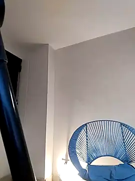 Snapshot of Little__Danni1 chatting on 11-23-25, 11:59 Little Danni1 online show from 11-23-25, 11:59