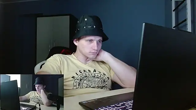 Poliglotjoe1 online show from 02-11-26, 02:27