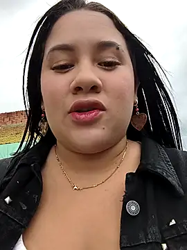 Kendra-daring online show from 04-06-26, 05:25