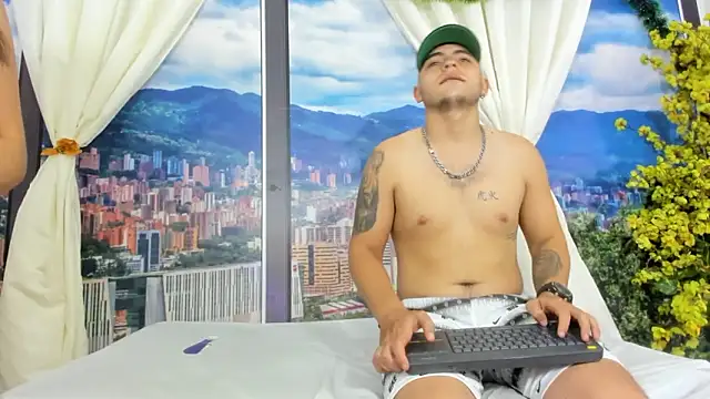 SabrinaAndEddy online show from 02-02-26, 07:34