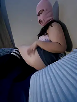 Snapshot of somemoreex1 chatting on 02-10-26, 06:39 somemoreex1 online show from 02-10-26, 06:39