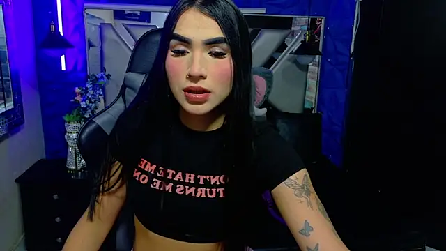 Evangeline Star1 online show from 12-18-25, 12:44