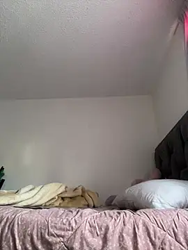 Scarlett mus online show from 01-17-26, 01:05