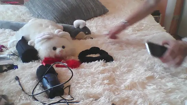 Snapshot of LisaHoneyLisa chatting on 11-30-25, 08:29 LisaHoneyLisa online show from 11-30-25, 08:29