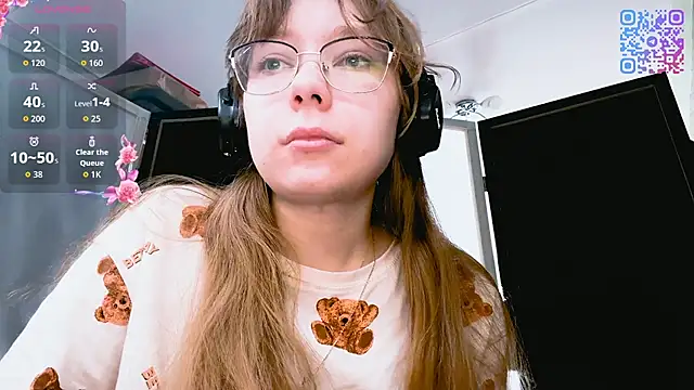 LouettaTornese online show from 12-14-25, 08:09