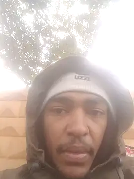 Eezxxx online show from 04-14-26, 07:14