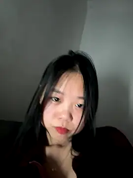 Snapshot of Kiee-lee chatting on 11-24-25, 07:02 Kiee-lee online show from 11-24-25, 07:02