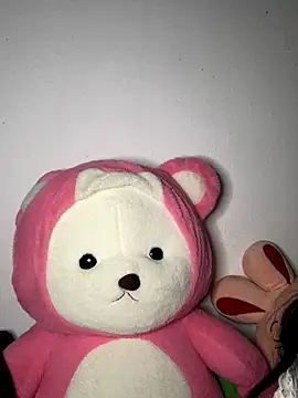 Snapshot of Kiee-lee chatting on 12-02-25, 03:51 Kiee-lee online show from 12-02-25, 03:51