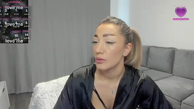 rossana doll online show from 02-07-26, 10:19