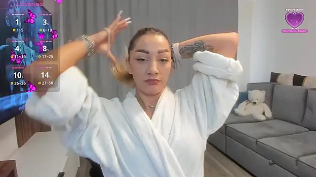 rossana doll online show from 04-22-26, 06:49