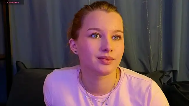 ImiMonroe online show from 04-29-26, 04:27