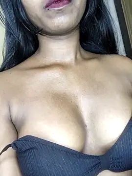 Simran 0011 online show from 03-02-26, 11:22