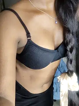 Simran 0011 online show from 04-26-26, 04:04