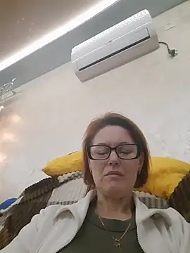 LanaOlbenst online show from 12-22-25, 09:23