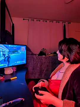 Kora Kat online show from 04-15-26, 01:12