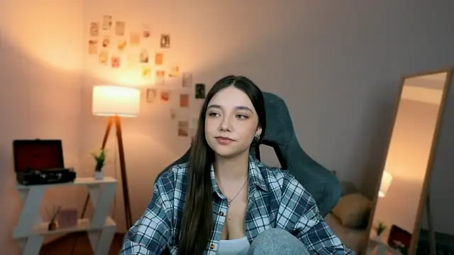 Vexorine online show from 04-18-26, 07:40