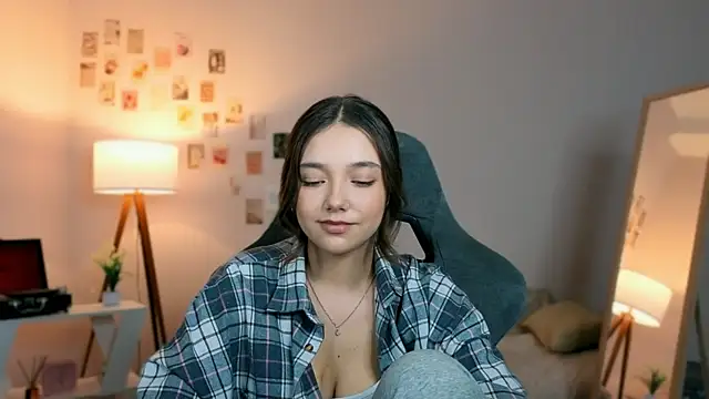 Vexorine online show from 04-22-26, 07:37