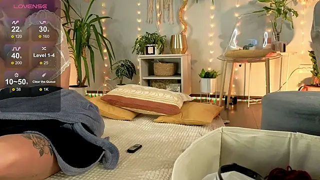 PureEllieX online show from 04-20-26, 03:09