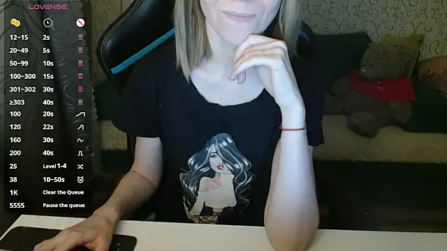 Snapshot of __Katherine___ chatting on 12-02-25, 03:18 Katherine online show from 12-02-25, 03:18