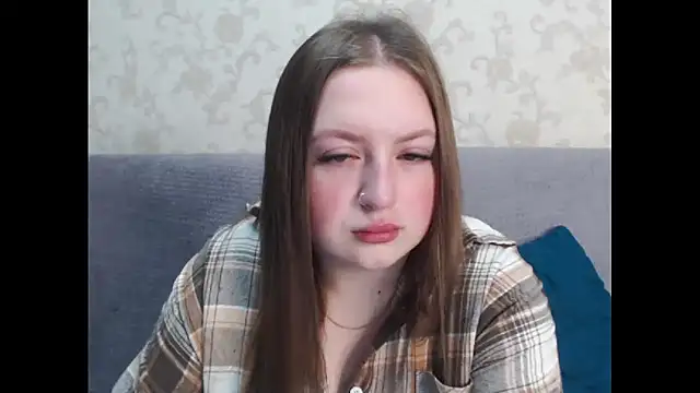 Snapshot of GirlPlayer chatting on 11-25-25, 01:27 GirlPlayer online show from 11-25-25, 01:27