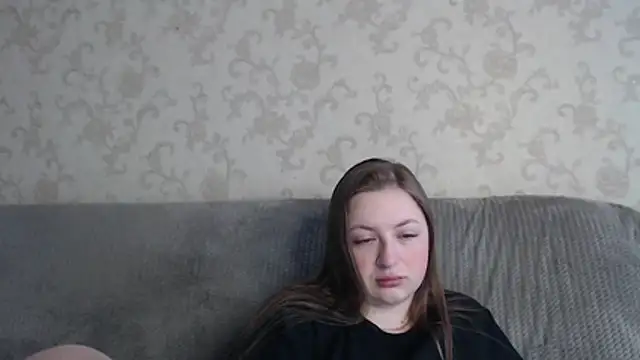 GirlPlayer online show from 04-26-26, 01:25