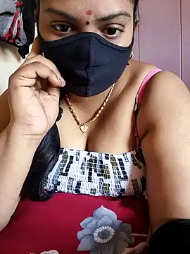 Snapshot of Paru_Tamil_Ponnu chatting on 12-01-25, 06:29 Paru Tamil Ponnu online show from 12-01-25, 06:29