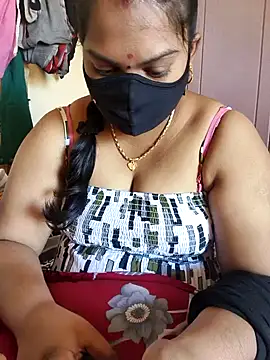 Snapshot of Paru_Tamil_Ponnu chatting on 12-02-25, 06:08 Paru Tamil Ponnu online show from 12-02-25, 06:08