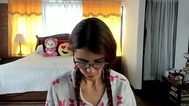 Charlotte-Willson online show from 03-06-26, 09:00