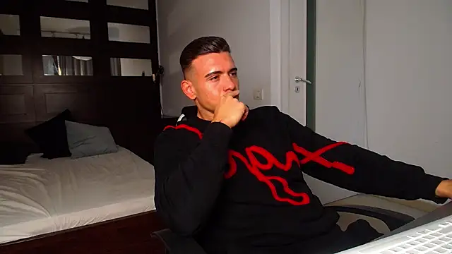 ElijahThorne online show from 03-13-26, 07:15