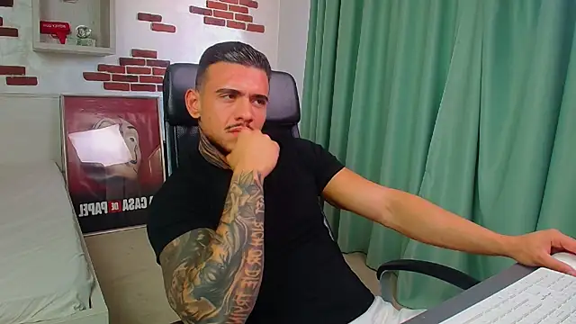 ElijahThorne online show from 07-27-26, 07:37