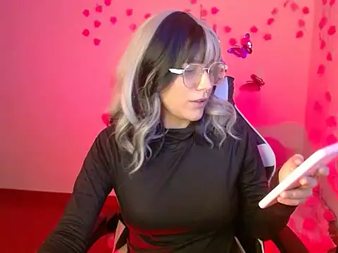 venus 222 online show from 12-15-25, 03:33