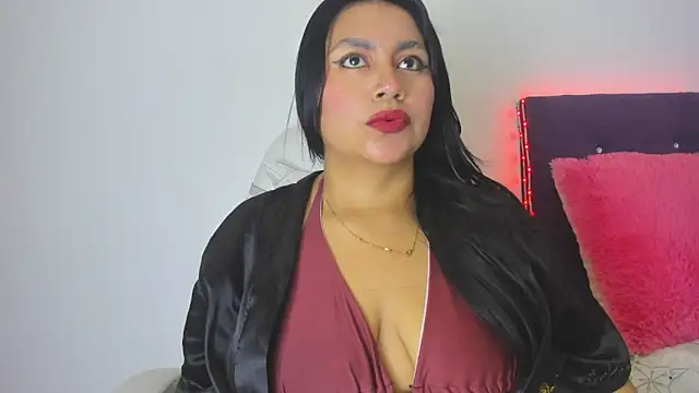 Snapshot of veronicaa_squirt chatting on 05-24-26, 03:11 veronicaa squirt online show from 05-24-26, 03:11