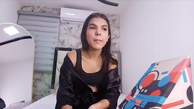 Snapshot of lili_jhonson chatting on 11-27-25, 12:07 lili jhonson online show from 11-27-25, 12:07