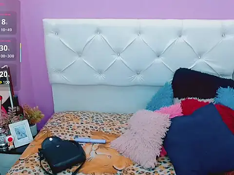 xwetdreamsx online show from 01-05-26, 06:11