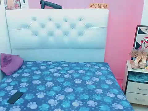 xwetdreamsx online show from 04-22-26, 08:21