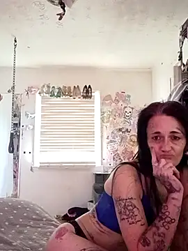 chaoticluvbug online show from 03-10-26, 02:33