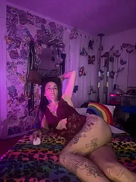 chaoticluvbug online show from 04-15-26, 10:11