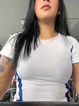 Elizabeth Martinez11 online show from 11-25-25, 08:31