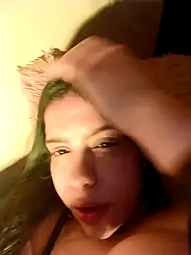 Snapshot of jessicabardot chatting on 12-15-25, 04:28 jessicabardot online show from 12-15-25, 04:28