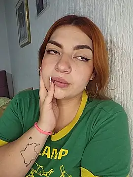 Snapshot of mila_curvy chatting on 03-16-26, 05:44 mila curvy online show from 03-16-26, 05:44