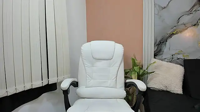 eren jeager online show from 01-13-26, 08:36