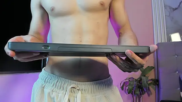 eren jeager online show from 03-31-26, 02:13