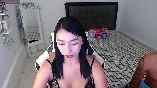 Snapshot of Ariel_Laurentt chatting on 07-03-26, 02:18 Ariel Laurentt online show from 07-03-26, 02:18