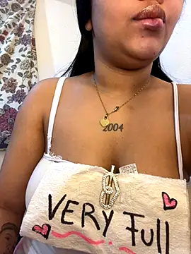 Snapshot of Brunette_Dirty_0limits chatting on 12-04-25, 04:59 Brunette Dirty 0limits online show from 12-04-25, 04:59