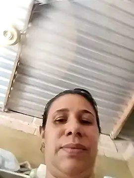 MIA-LARIOS online show from 03-24-26, 04:34