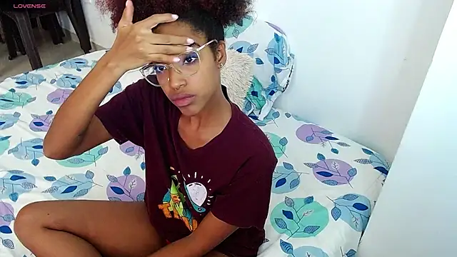 pleasing charlotte online show from 12-03-25, 08:18